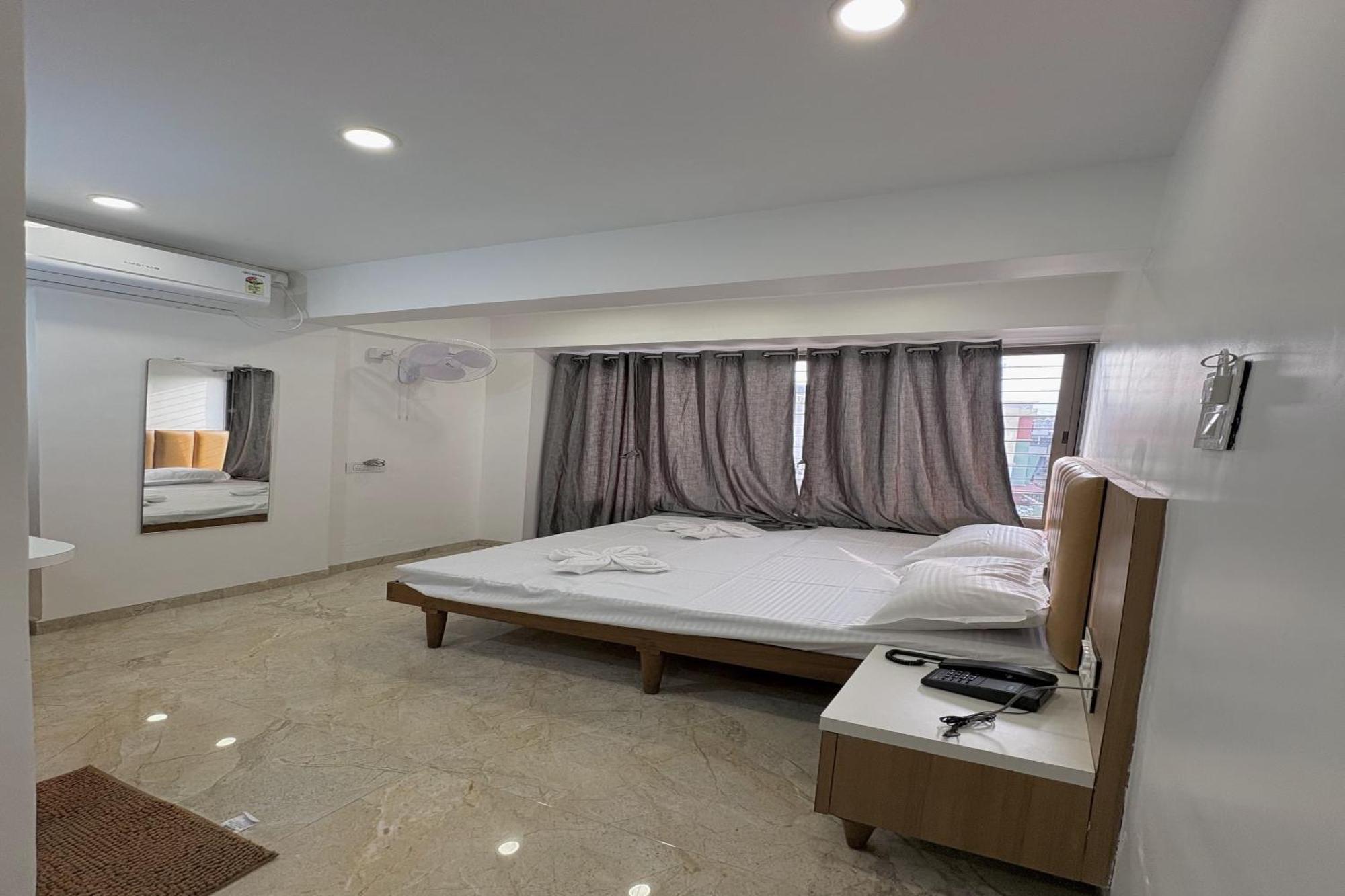 Hotel Ruchi Executive Satara Exterior photo